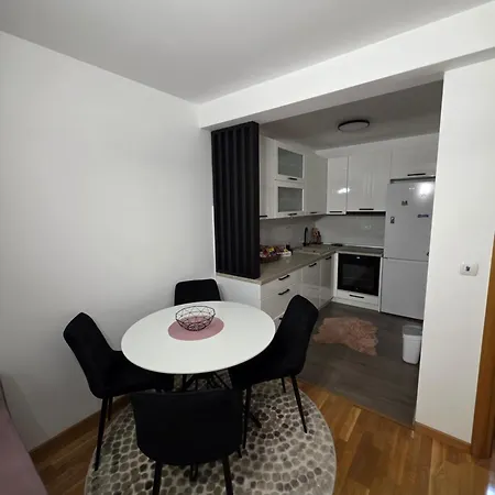 Dora'k Appartement Doboj